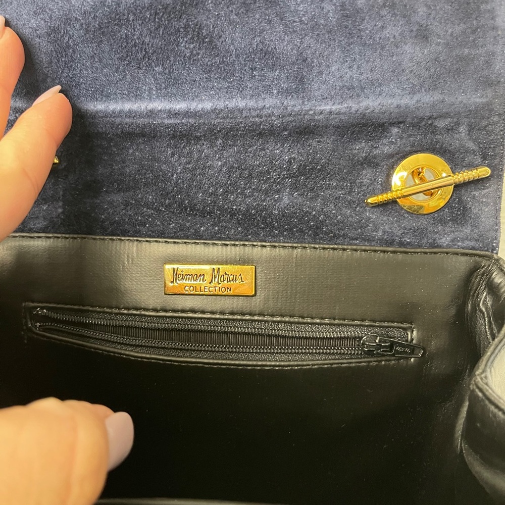 Neimam Marcus collection crossbody vintage - Picture 7 of 10